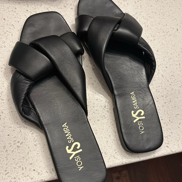 YOSI SAMRA
Women's Nancy Sandal sz 9 - Picture 3 of 7